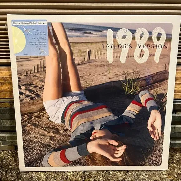 Taylor Swift Sunrise boulevard yellow limited edition 1989 vinyl